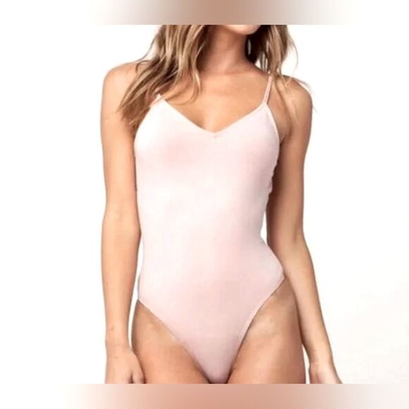 Athleta Avant Bodysuit, Milkshake Pink SIZE XXS - Picture 4 of 9